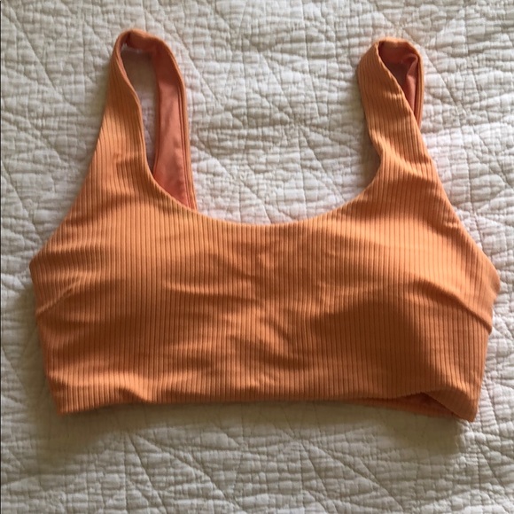 GYMSHARK Coral swim top